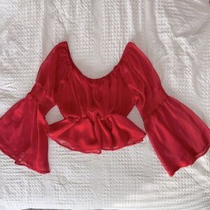 Buckle red cropped dress blouse with flare sleeves. Size large.